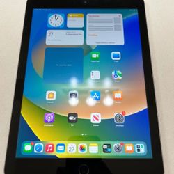Super Nice iPad 5th Generation, Space Gray, 32GB