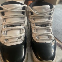 Jordan 11 Gradittues 
