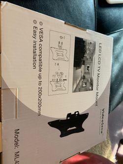 brand new in box tv wall mount. holds up to 55 inches.