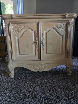 NIGHT STAND - DIY FURNITURE, BOHO CHIC