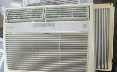 Air Conditioner 10,000 btus 🥶🥶🥶