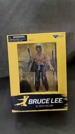 Bruce Lee action figure.￼