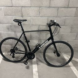 Trek FX3 Disc Fitness Bike XXL