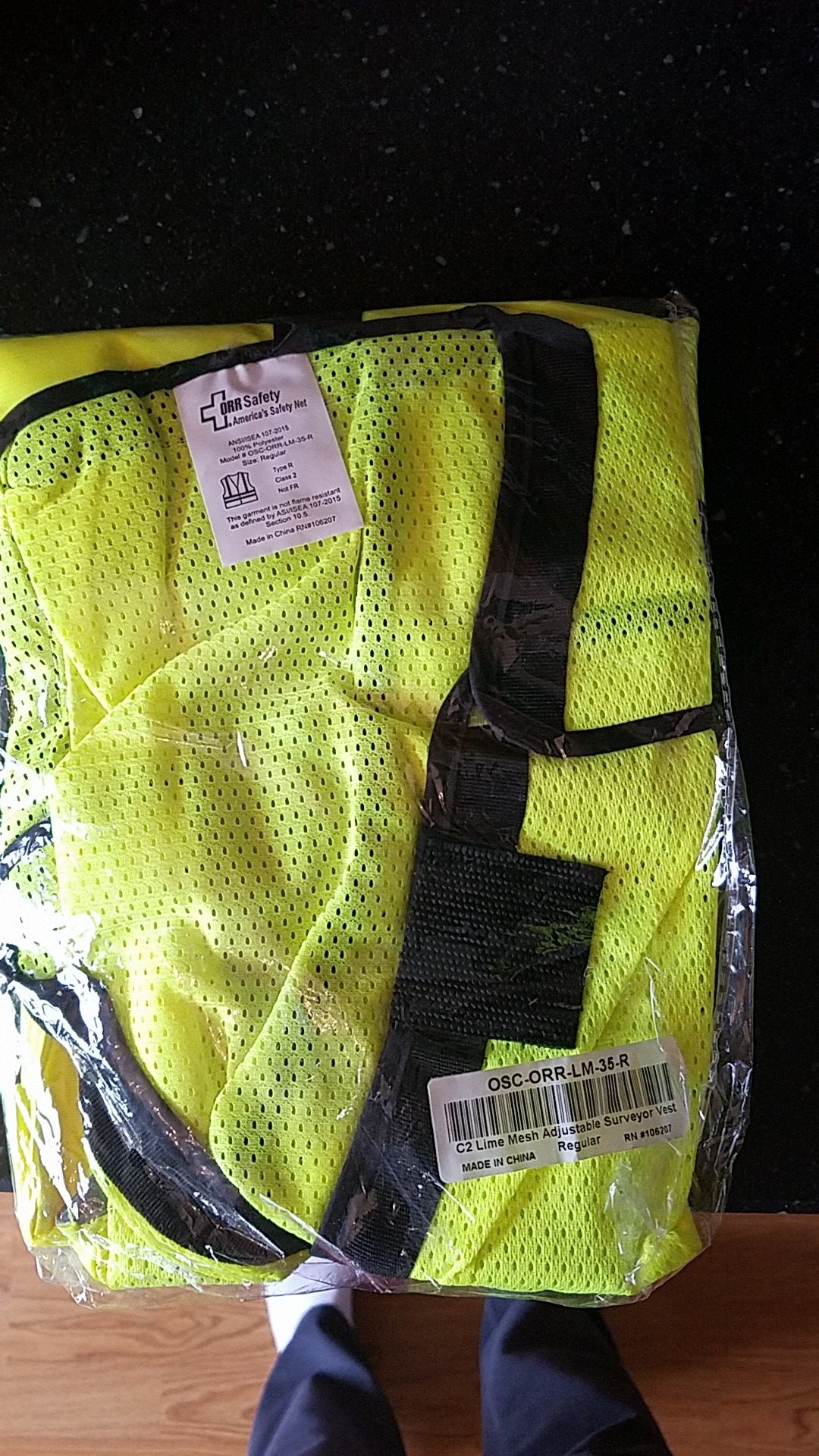 Safety vests. Regular