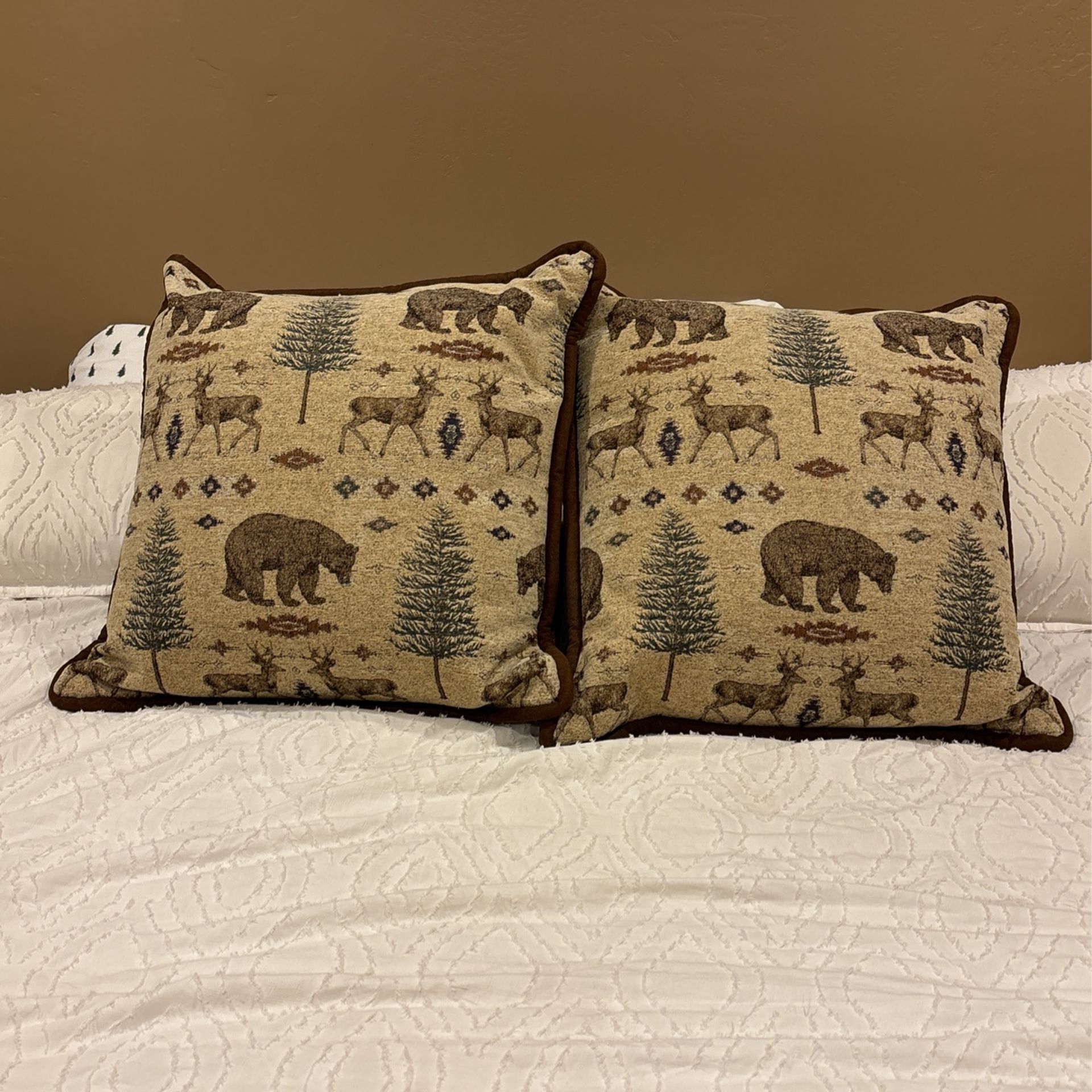 2 Cabin Euro Shams + Pillows