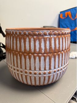 allen + roth Round 12.21-in W × 11.42-in L x 9.45-in H blush terracotta Clay Indoor/Outdoor Planter
