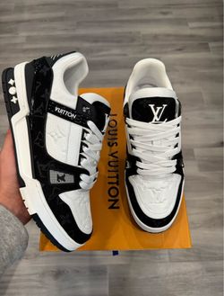 Louis Vuitton LV Trainers White & Black Sneaker