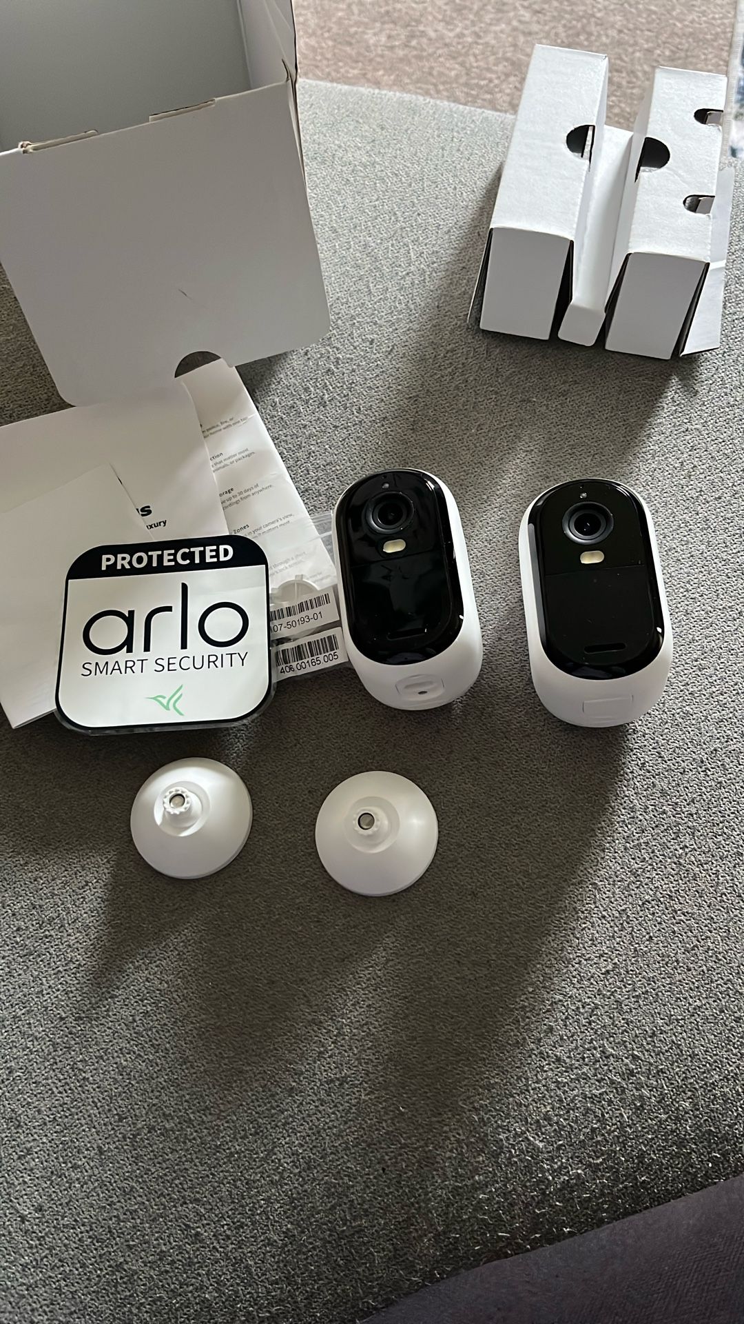 2 Arlo Outdoor Cameras