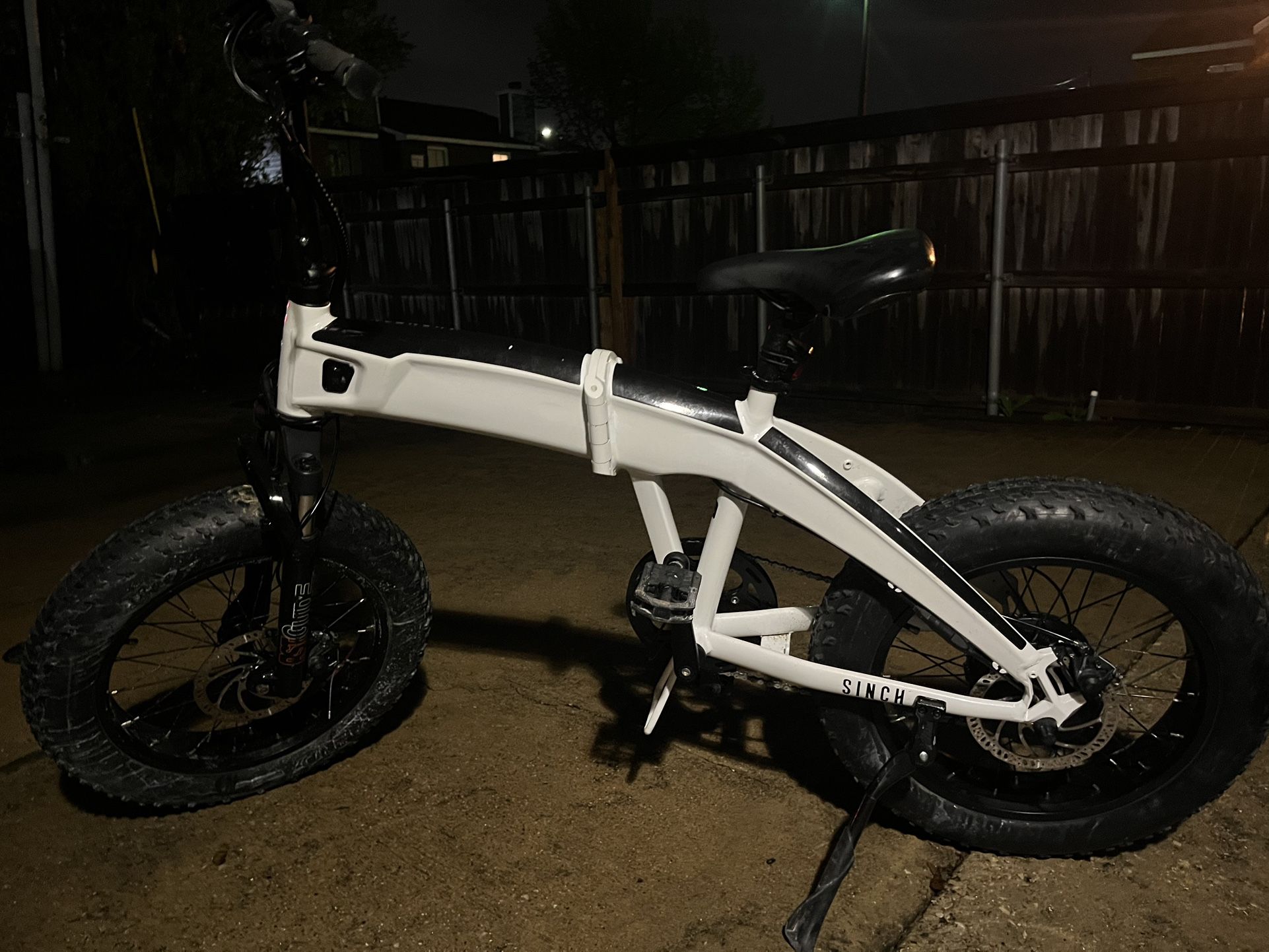 Electric Bike  Aventon Sinch Folding 