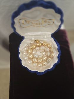 Cultured Pearls With 14k Gold Latch