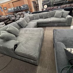 Extra Fluffy Corduroy Sectional Couch Set 🌟 Color Options Fast Delivery, Military Discount Mention Jon Green to the staff to confirm this price/offer