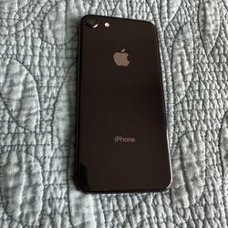 iPhone 8 64 GB UNLOCKED EXCELLENT CONDITION
