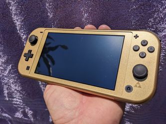 Nintendo Switch Lite Zelda Hyrule Edition