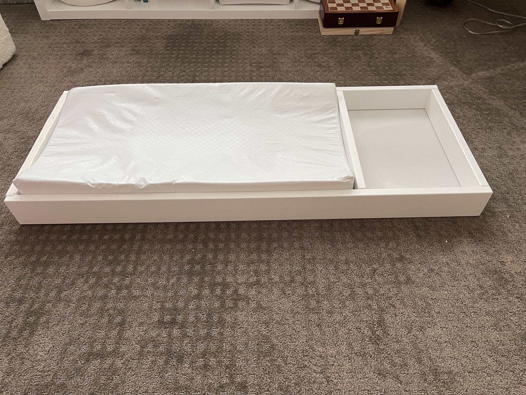 Chenging table topper and changing pad