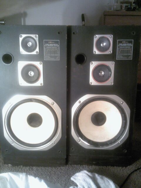 lxi series 3 way bass reflex for Sale in Visalia CA OfferUp