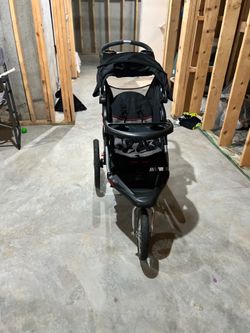 Stroller - Baby trend Expedo
