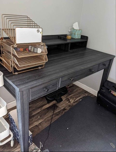 Heavy duty wide desk