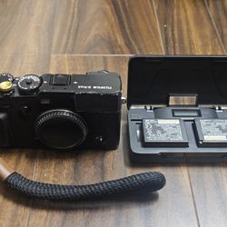 Black Fujifilm X-Pro 3 Camera Body with a Slight Issue