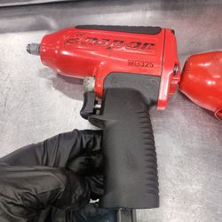 Snap on 3/8 air Impact Wrench 