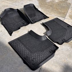2019 RAM Laramie Floor Mats