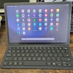 Samsung Tab S9 Fe 128gb with Samsung Keyboard and Pen