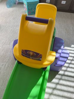 Step2 Up and Down Kids Outdoor Roller Coaster and Riding Toy