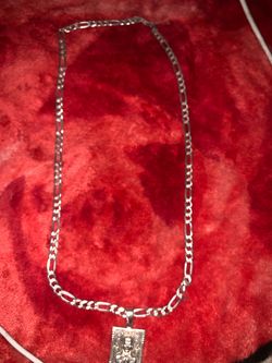 Silver chain 36 in long
