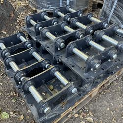 Mini excavator plate adapter