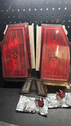 81-86 Monte Carlo SS tail lights