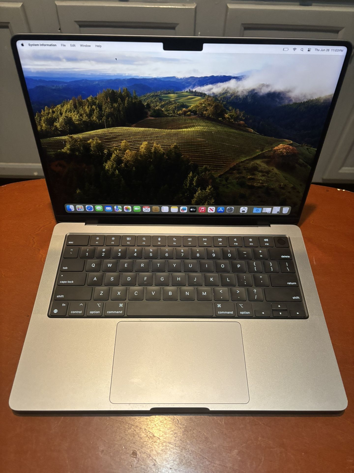 2021 MacBook Pro 14”64GB M1 MAX 2TB 79 Count Music Recording & Video editing software AppleCare 2026