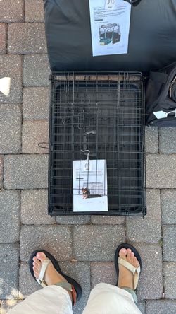 Black Wire Dog Crate with Tray