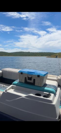 Family Boat 🛥️