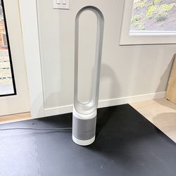 Dyson tall fan