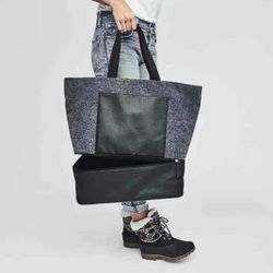 DSW Gray Felt Weekender Large Tote Overnight Travel Bag Shoe Compartment