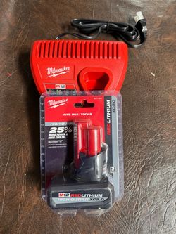 Milwaukee m12 5.0 ho battery and charger