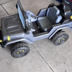 Fisher Price Jeep Power wheel