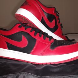 Jordan 1 Low Reverse Bred