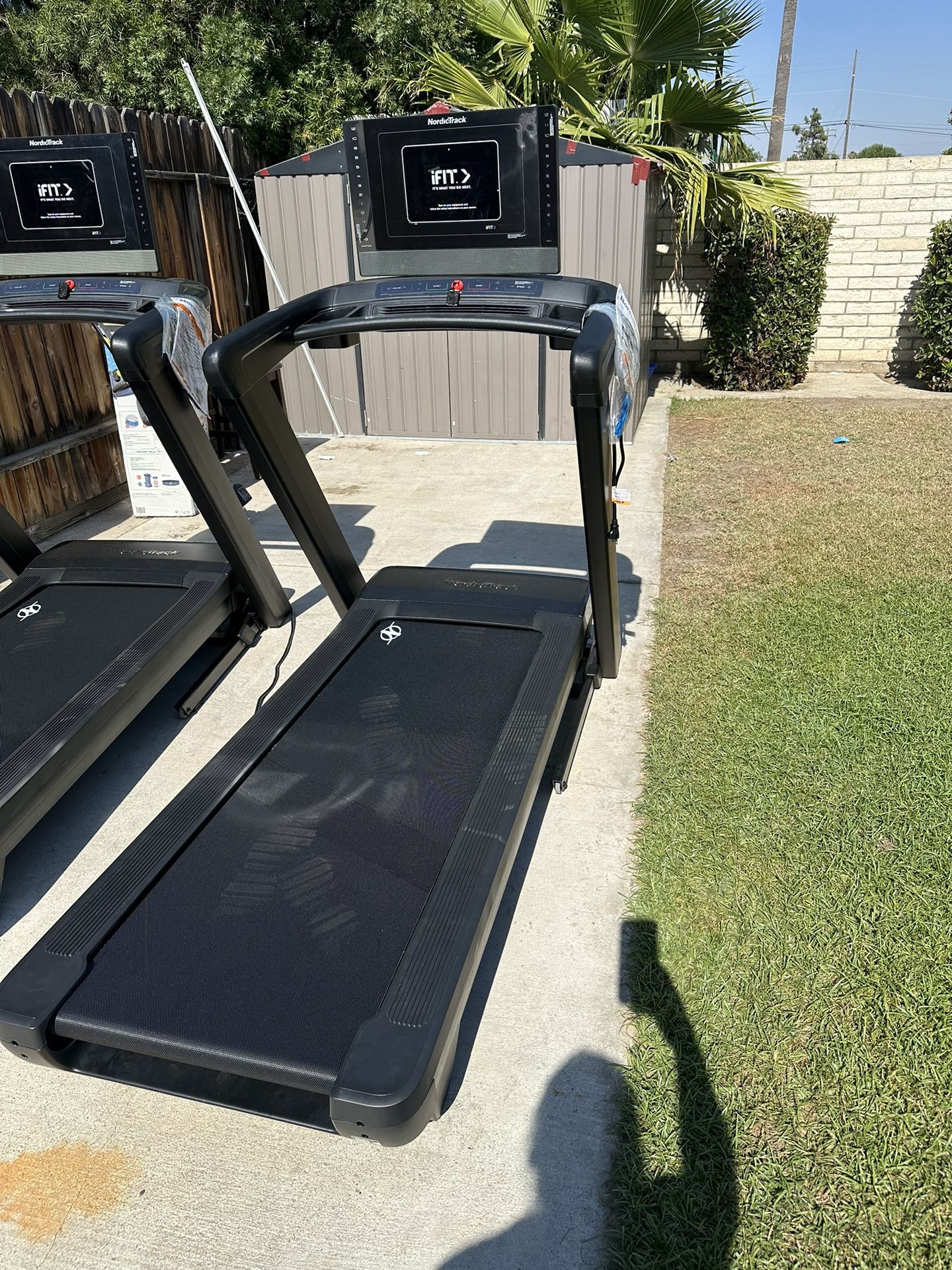 New Nordictrack Commercial Treadmills 1250 New Model Price EACH $950