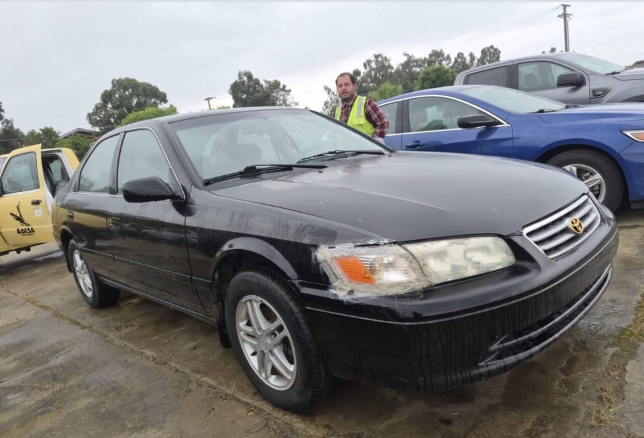 2000 Toyota Camry