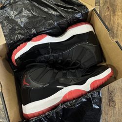 Jordan 11 bred’s (BRAND-NEW)