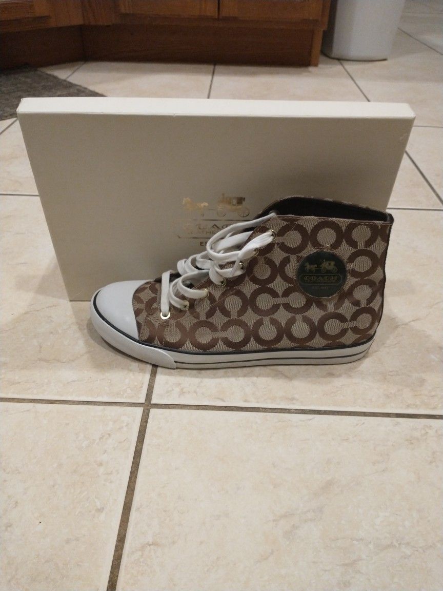Beautiful Coach Shoes Brand New