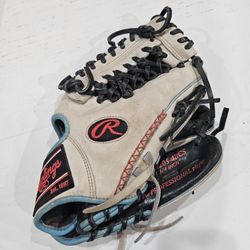Rawlings Heart of the Hide R2G 11.75" Baseball Glove, PROR205-4BCS model.
