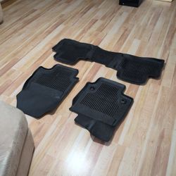 Toyota Rav 4 Rugs 2019-2025
