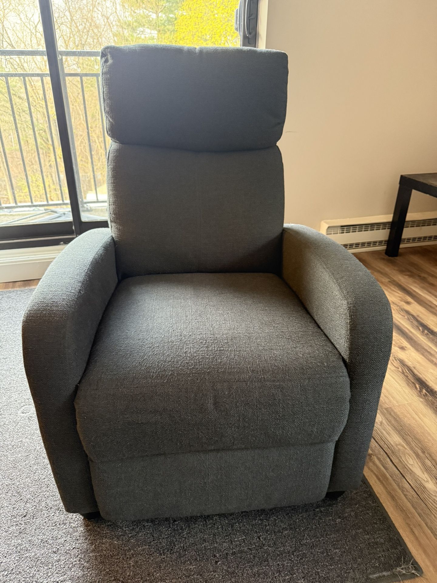 Recliner For Sale $80 (Can Fit In Any Car)