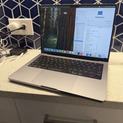 2023 Apple MacBook Pro 14” M2 Pro 16GB Ram 1TB. Finance Available!