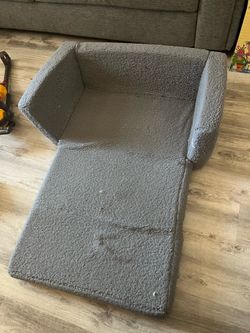 Toddler foldout couch