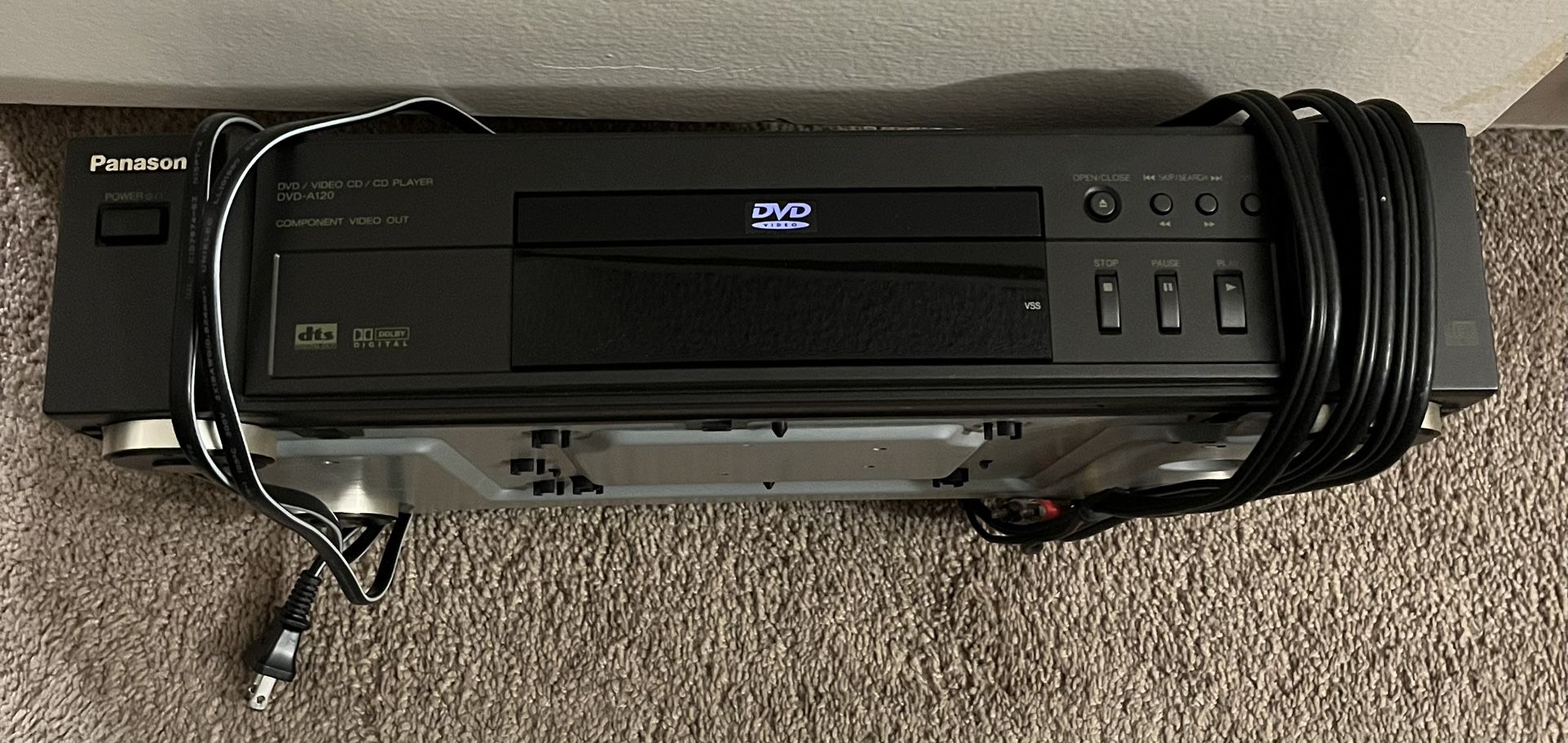 Vintage Panasonic DVD/CD player with audio/video cables