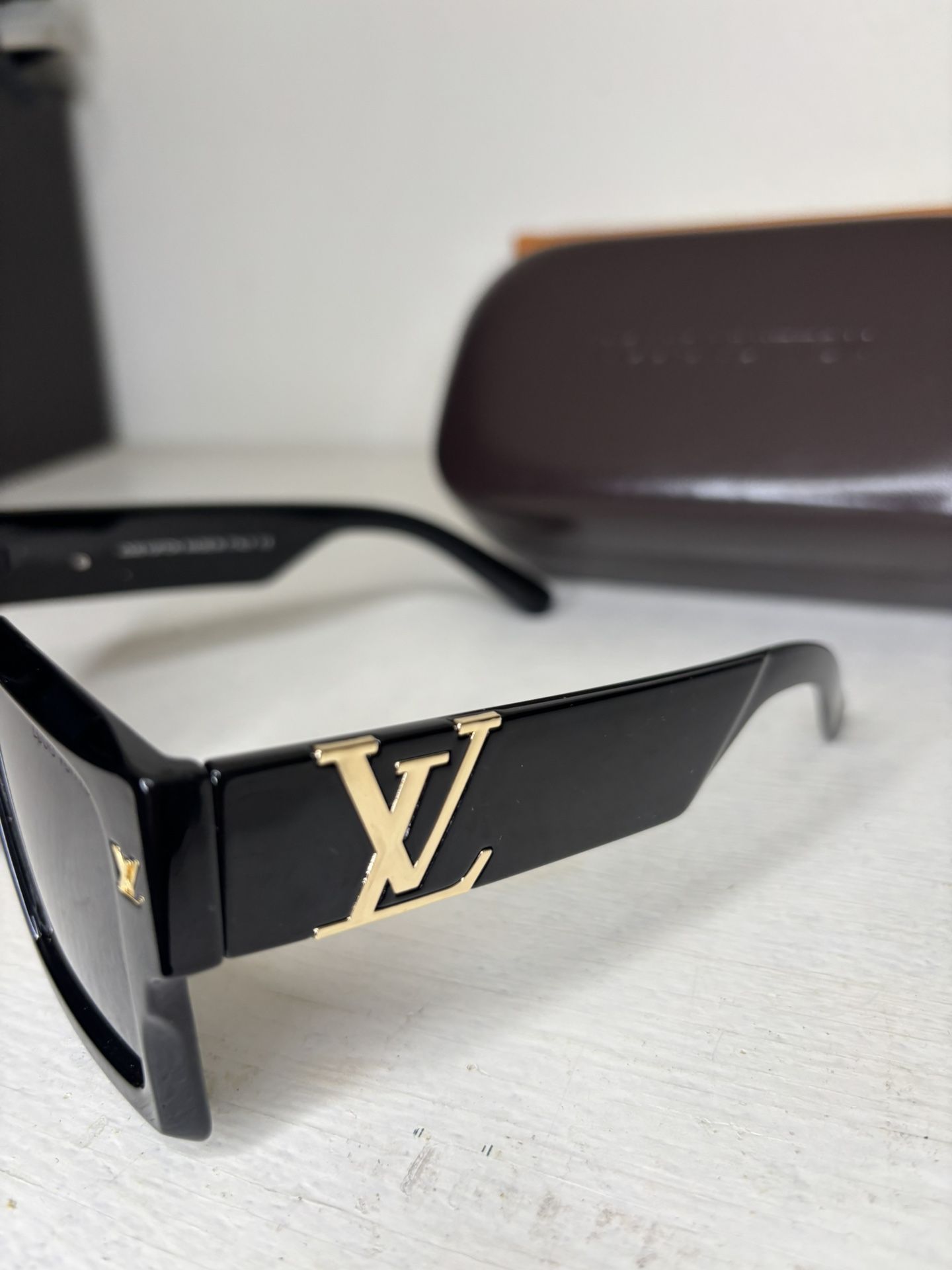 Lv Shades Brand New
