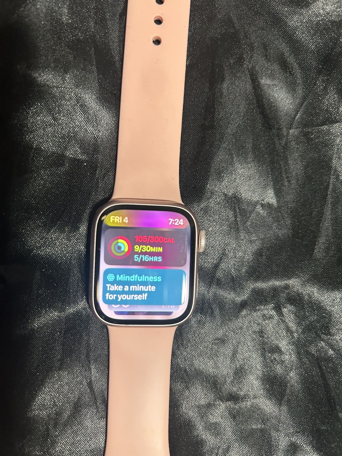 Apple Watch Series 9 – Pink (41mm GPS) – Like New