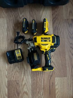 Roofing nails gun like new
